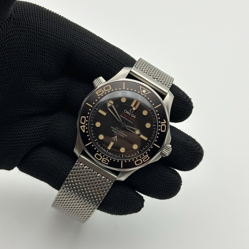VS공장 오메가 씨마스터 다이버 300M 노타임투다이 007에디션 블랙다이얼 매쉬스트랩 v4 NTTD Seamaster 300 "No Time to Die" Limited Edition VSF 1:1 Best Edition on Titanium Mesh Bracelet A8806 V5 출고 전 실물 검수사진 3