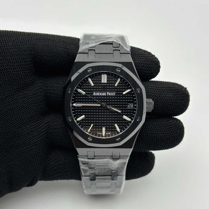 ZF공장 오데마피게 로얄오크 15500 DLC 블랙다이얼 Royal Oak 41mm 15500 DLC ZF 1:1 Best Edition Black Textured Dial on SS Bracelet A4302 V2(Free Box) 출고 전 실물 검수사진 3