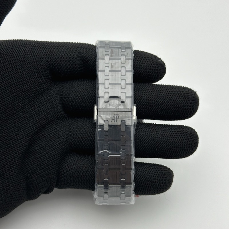 ZF공장 오데마피게 로얄오크 15500 DLC 블랙다이얼 Royal Oak 41mm 15500 DLC ZF 1:1 Best Edition Black Textured Dial on SS Bracelet A4302 V2(Free Box) 출고 전 실물 검수사진 6