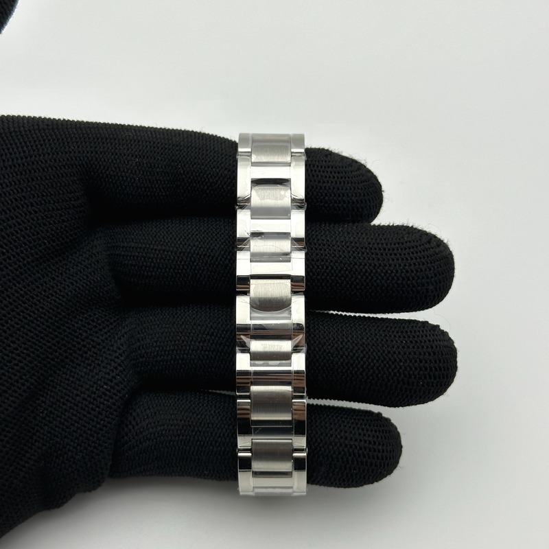 AF공장 까르띠에 발롱블루 28mm 화이트다이얼 브레이슬릿 Ballon Bleu Ladies 28mm SS AF 1:1 Best Edition White Dial Bezel on SS Bracelet Ronda Quartz 출고 전 실물 검수사진 6