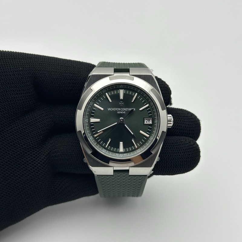 8F공장 바쉐론콘스탄틴 오버시즈 4500V 스틸 그린다이얼 러버스트랩 Overseas 4500V SS 8F 1:1 Best Edition Green Dial on Green Rubber Strap A5100 출고 전 실물 검수사진 3