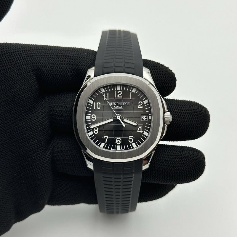 DD공장 파텍필립 아쿠아넛 5167 그레이다이얼 블랙러버스트랩 Aquanaut Ref.5167 Black SS/RU Grey/Num DDF DD330 출고 전 실물 검수사진 3