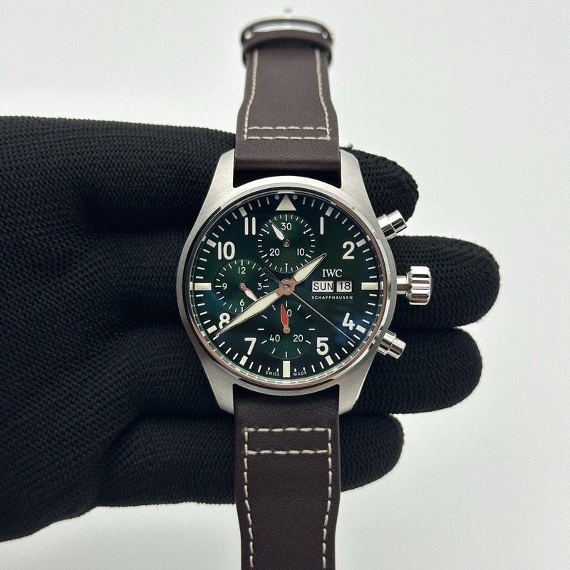 APS공장 IWC 파일럿 크로노그래프 388101 그린다이얼 브라운가죽스트랩 출고 전 실물 검수사진 2